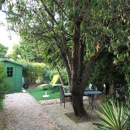 Villa De Vacances Au Calme Proche De La Mer La Londe-les-Maures Zewnętrze zdjęcie
